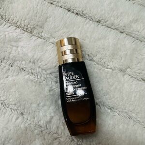 Estee Lauder Advanced Night Repair Serum Eye cream.